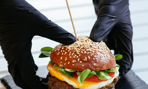 Hand Hygiene in Restaurants and the Food Industry